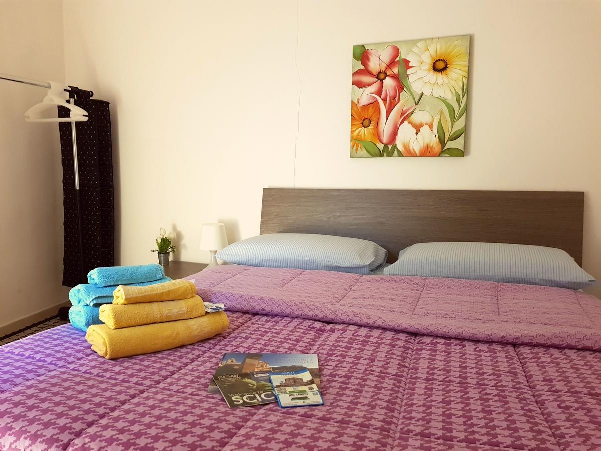 B&B Casa Lucrezia Scicli Bagian luar foto